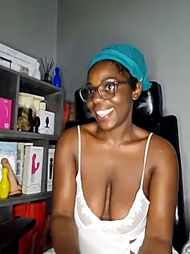 Shaniko89 online show from 03-02-26, 06:03