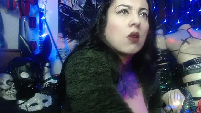 Snapshot of Astartexxx chatting on 10-20-25, 04:02 Astartexxx online show from 10-20-25, 04:02