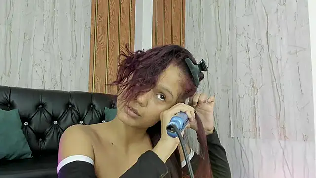 MarianaManzur online show from 11-13-25, 07:46