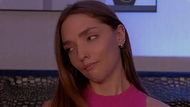 Snapshot of VirginieCruz chatting on 01-20-25, 08:29 VirginieCruz online show from 01-20-25, 08:29