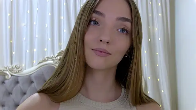 Snapshot of VirginieCruz chatting on 01-23-25, 09:08 VirginieCruz online show from 01-23-25, 09:08