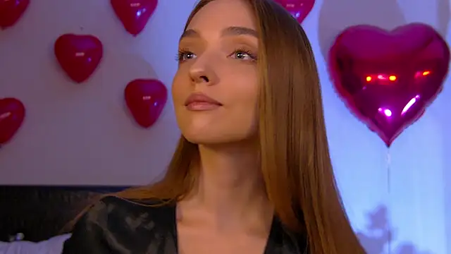 Snapshot of VirginieCruz chatting on 02-10-25, 07:28 VirginieCruz online show from 02-10-25, 07:28