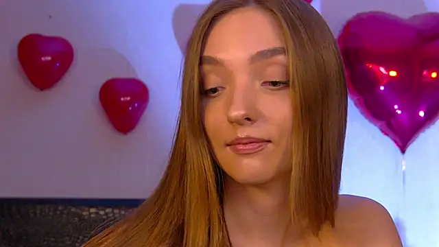 Snapshot of VirginieCruz chatting on 02-10-25, 10:30 VirginieCruz online show from 02-10-25, 10:30