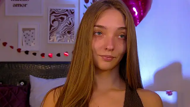 VirginieCruz online show from 02-17-26, 05:41