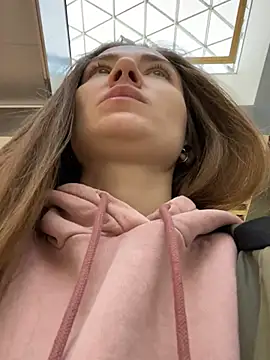 ValenciaShock online show from 02-06-25, 08:18