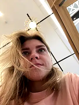 ValenciaShock online show from 09-14-25, 07:07