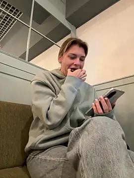 ValenciaShock online show from 10-02-25, 06:42