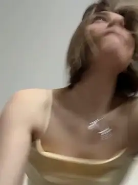 ValenciaShock online show from 04-22-26, 07:22