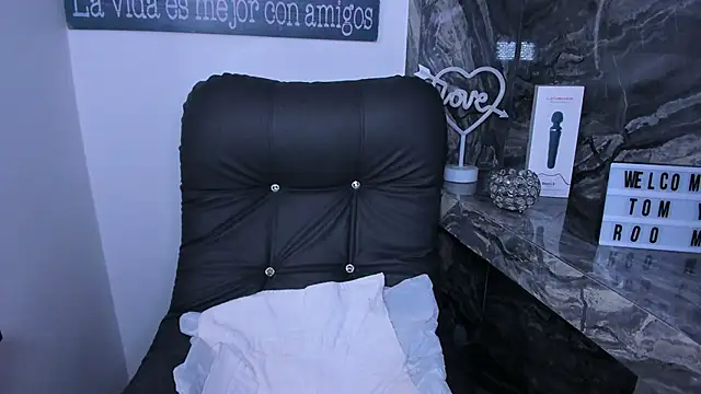 miss sweett online show from 04-24-26, 06:10