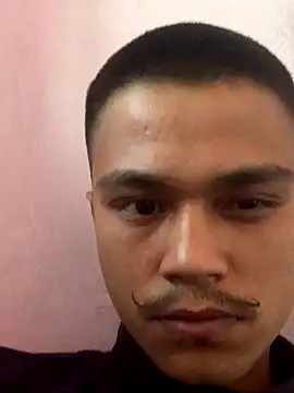 Hullax online show from 12-15-25, 10:08