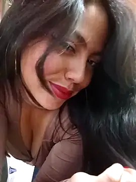 Snapshot of leah_passion chatting on 09-24-25, 10:13 leah passion online show from 09-24-25, 10:13