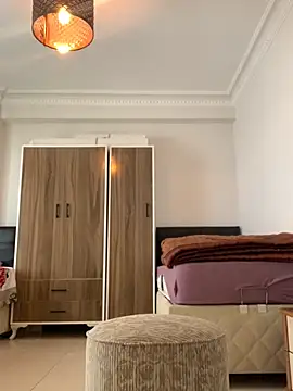 Snapshot of _Playboy_ chatting on 10-30-25, 09:11  Playboy  online show from 10-30-25, 09:11