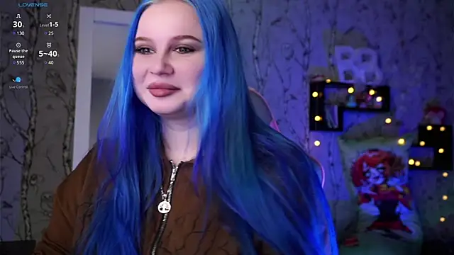 Moon Valkyrie online show from 12-07-24, 11:07