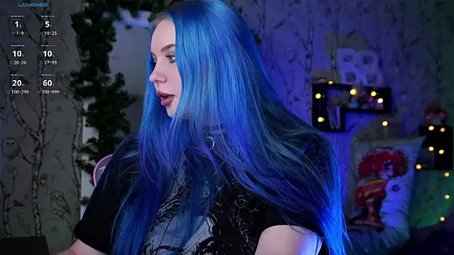 Moon Valkyrie online show from 12-22-24, 10:38