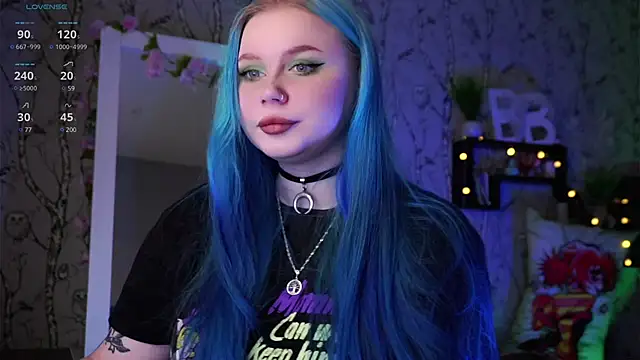 Moon Valkyrie online show from 02-20-25, 10:37