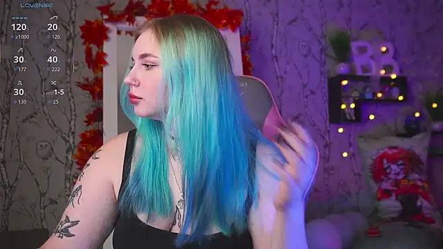 Moon Valkyrie online show from 09-21-25, 09:11