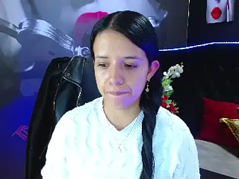 Snapshot of VALERY_MEER chatting on 12-04-24, 11:41 VALERY MEER online show from 12-04-24, 11:41