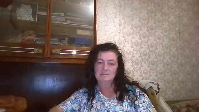 GypsiQueen2 online show from 09-24-25, 05:49