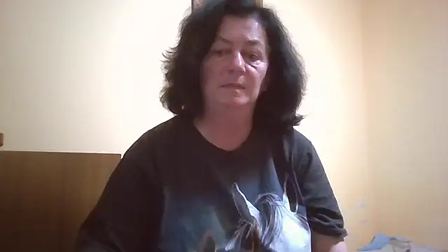 GypsiQueen2 online show from 06-07-26, 06:44