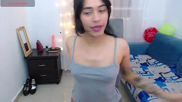 imSophia online show from 03-13-26, 08:04