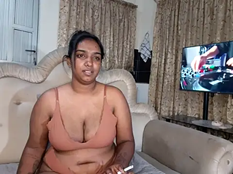 Xindias fantasyX online show from 06-24-26, 06:51