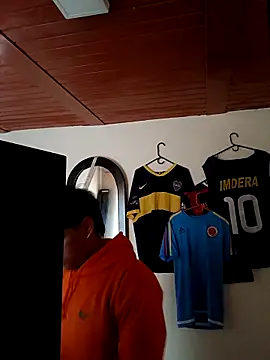 Triplex Coolness online show from 09-22-25, 05:48