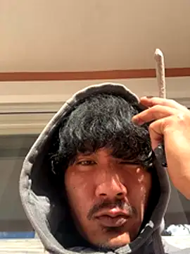 Snapshot of juniiorre chatting on 10-23-25, 10:47 juniiorre online show from 10-23-25, 10:47