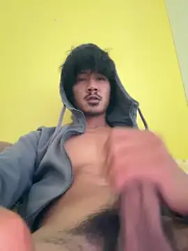 Snapshot of juniiorre chatting on 12-04-25, 12:36 juniiorre online show from 12-04-25, 12:36