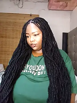 Snapshot of Aaaliyah445 chatting on 10-30-25, 01:40 Aaaliyah445 online show from 10-30-25, 01:40