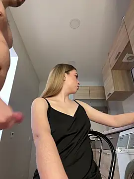 Snapshot of Sexycikass chatting on 03-08-25, 11:37 Sexycikass online show from 03-08-25, 11:37