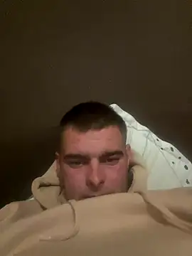 Snapshot of AlexAhSunny chatting on 10-23-25, 03:33 AlexAhSunny online show from 10-23-25, 03:33