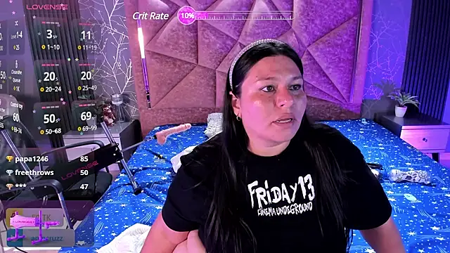 Snapshot of Amanda-Cruz chatting on 03-23-25, 02:04 Amanda-Cruz online show from 03-23-25, 02:04