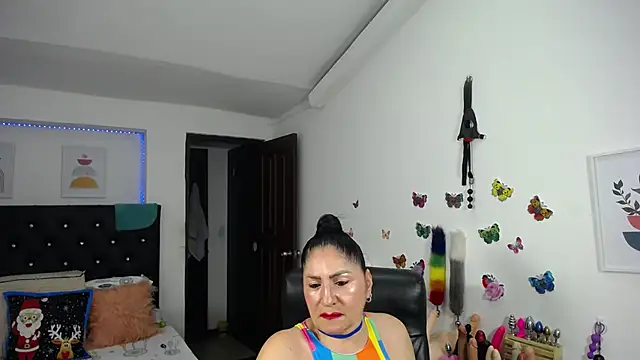 mature bigboobs10 online show from 01-31-25, 04:47