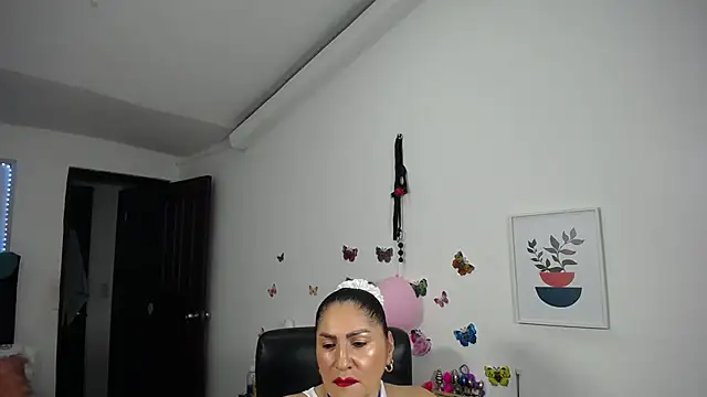 mature bigboobs10 online show from 02-17-25, 04:42