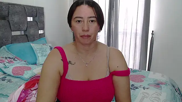 sara hott 1 online show from 03-04-26, 06:36