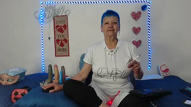 Snapshot of loquitaqueen011 chatting on 01-25-25, 11:54 loquitaqueen011 online show from 01-25-25, 11:54