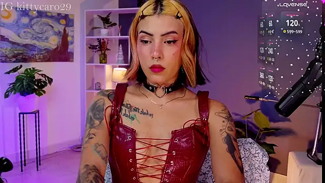 Snapshot of kitty_pruu chatting on 02-06-25, 10:21 kitty pruu online show from 02-06-25, 10:21