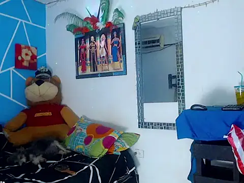 Snapshot of iris_goddessofthesky chatting on 11-28-25, 11:24 iris goddessofthesky online show from 11-28-25, 11:24