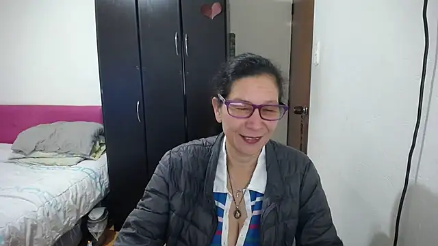 latin49 online show from 06-01-26, 04:25