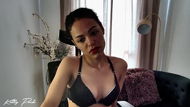 Snapshot of kattypark chatting on 10-28-25, 08:22 kattypark online show from 10-28-25, 08:22