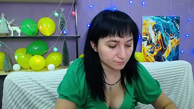 Snapshot of NinaFlawlees chatting on 01-13-25, 11:38 NinaFlawlees online show from 01-13-25, 11:38