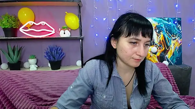 Snapshot of NinaFlawlees chatting on 01-23-25, 02:02 NinaFlawlees online show from 01-23-25, 02:02