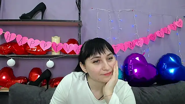 Snapshot of NinaFlawlees chatting on 02-06-25, 02:33 NinaFlawlees online show from 02-06-25, 02:33