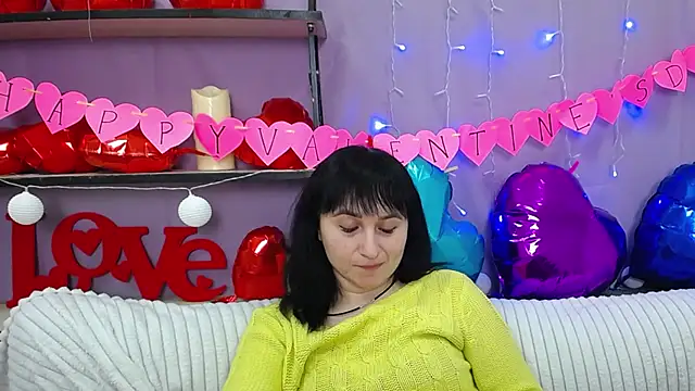 Snapshot of NinaFlawlees chatting on 02-08-25, 05:08 NinaFlawlees online show from 02-08-25, 05:08