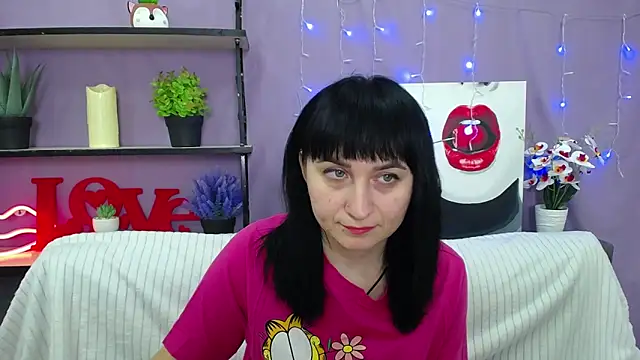 Snapshot of NinaFlawlees chatting on 03-15-25, 06:54 NinaFlawlees online show from 03-15-25, 06:54