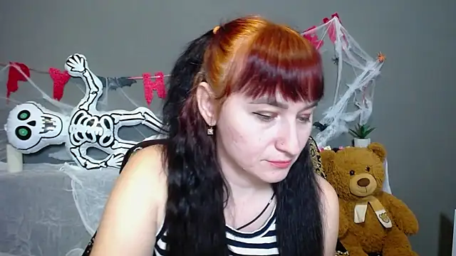 Snapshot of NinaFlawlees chatting on 11-01-25, 01:13 NinaFlawlees online show from 11-01-25, 01:13