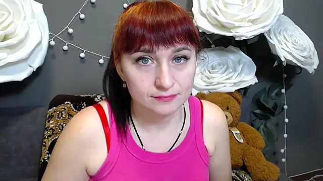 Snapshot of NinaFlawlees chatting on 11-11-25, 01:11 NinaFlawlees online show from 11-11-25, 01:11