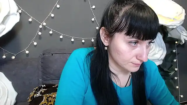 Snapshot of NinaFlawlees chatting on 11-27-25, 01:24 NinaFlawlees online show from 11-27-25, 01:24