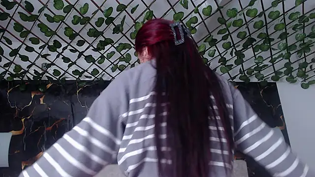 adriscute online show from 04-17-26, 07:28