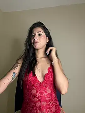 Snapshot of alia_bashar chatting on 12-16-24, 03:08 alia bashar online show from 12-16-24, 03:08